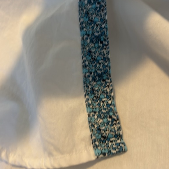 Zipcode men’s white and blue floral short sleeve button down shirt size small - Picture 9 of 9